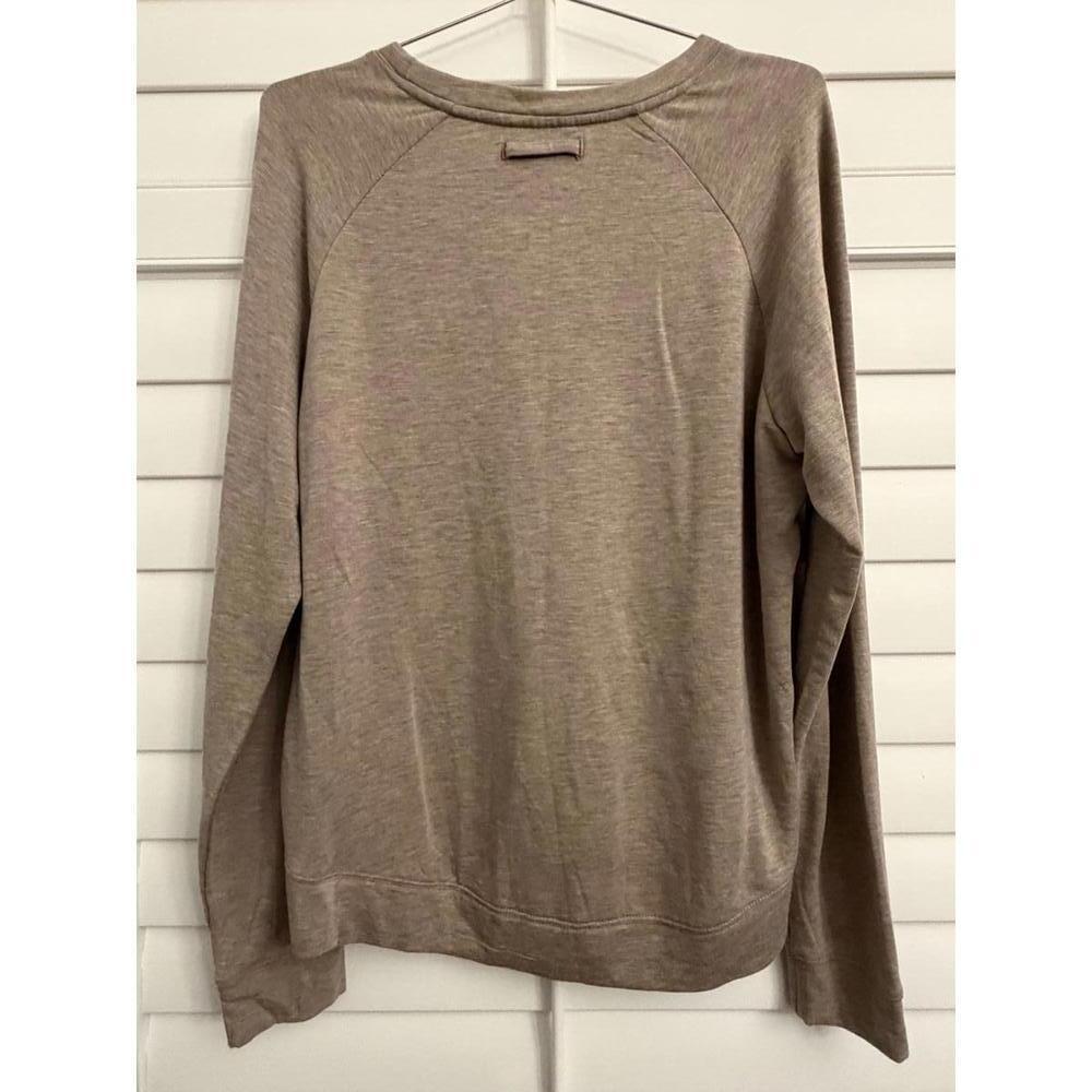 Altar’d State light brown crewneck sweatshirt size Medium - Picture 5 of 5